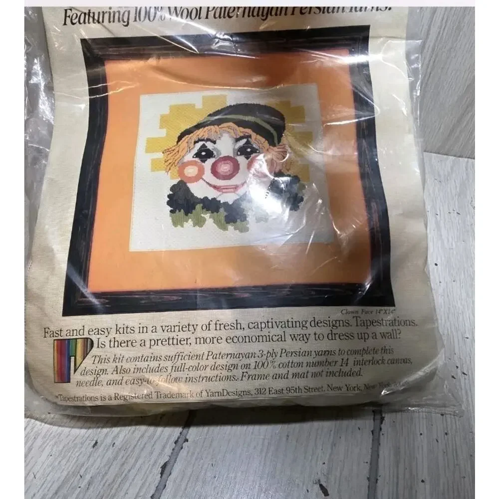 Vtg Tapestrations Needlepoint Kit Clown Face Persian Wool 14x14